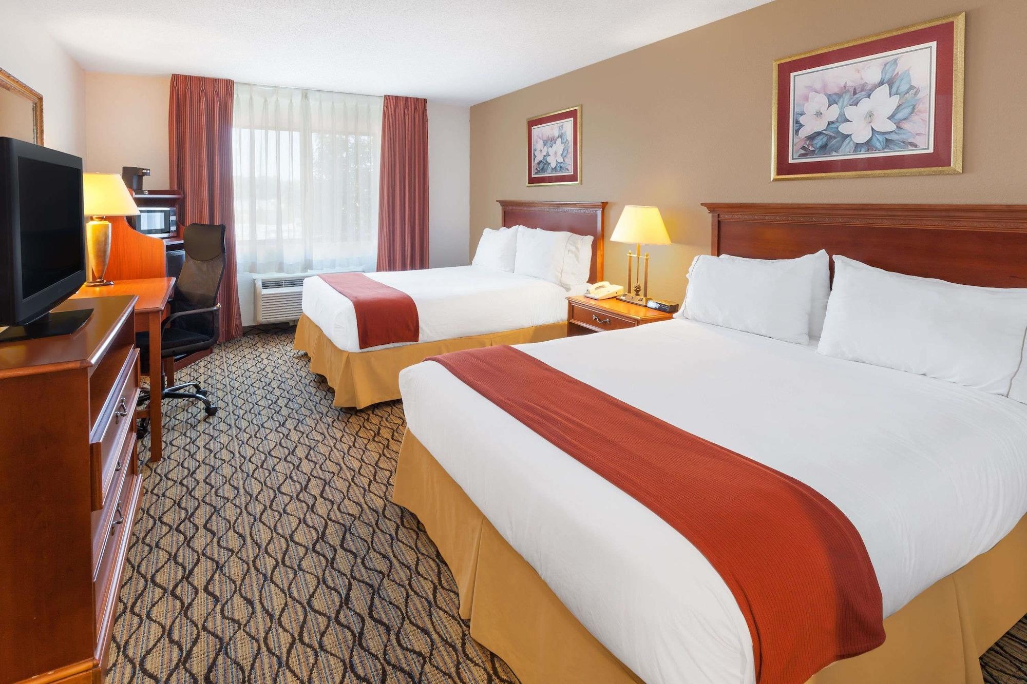 Hotel Baymont By Wyndham Chelsea Zewnętrze zdjęcie