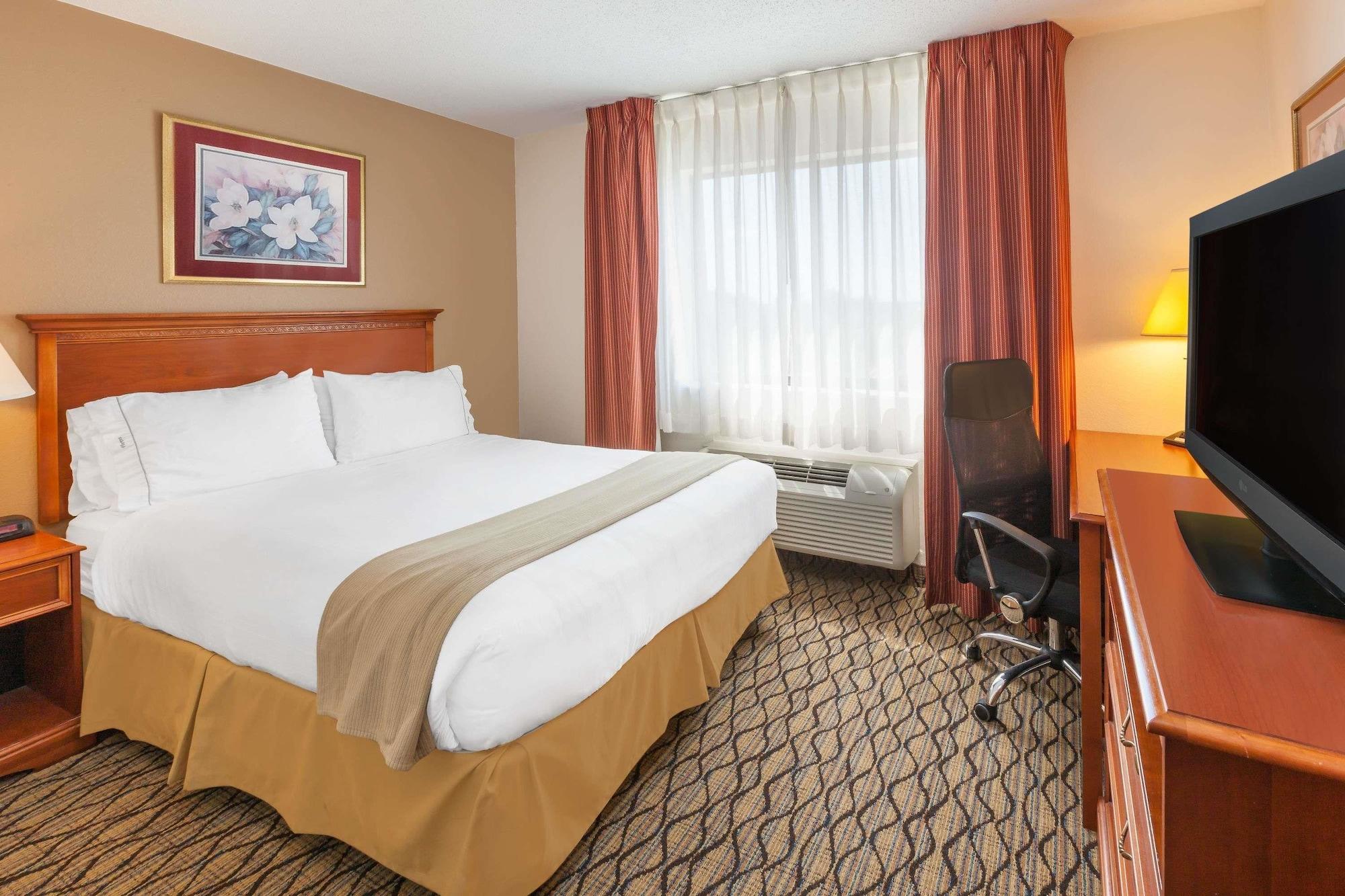 Hotel Baymont By Wyndham Chelsea Zewnętrze zdjęcie