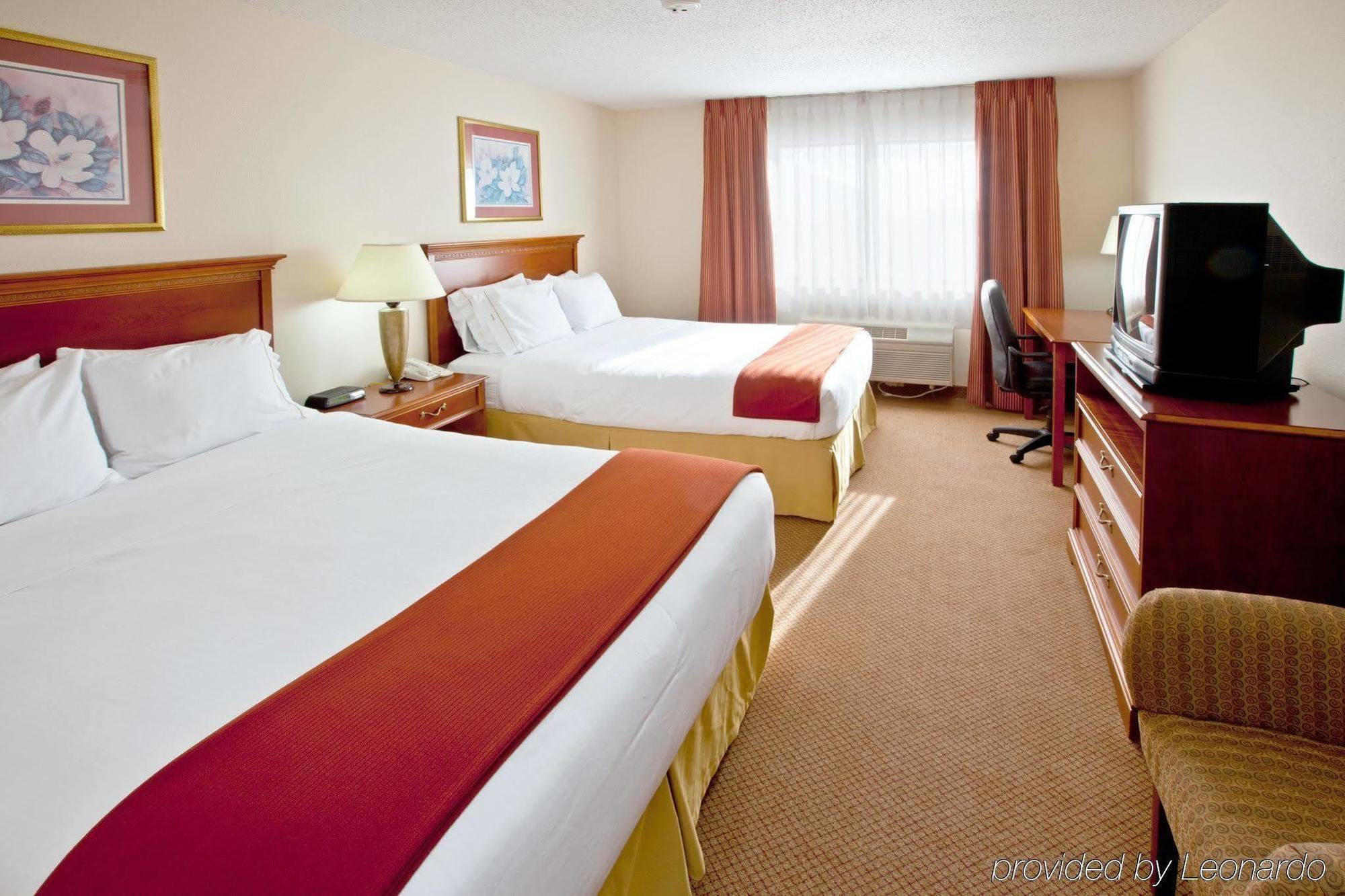 Hotel Baymont By Wyndham Chelsea Zewnętrze zdjęcie