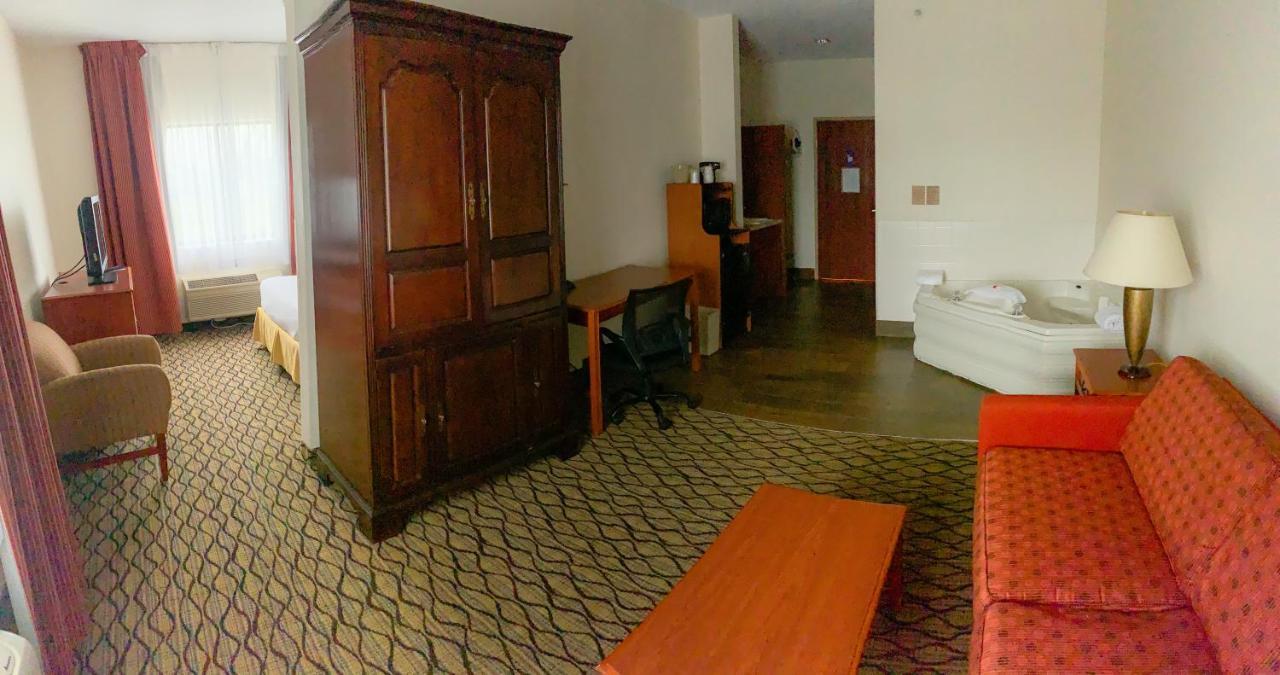 Hotel Baymont By Wyndham Chelsea Zewnętrze zdjęcie